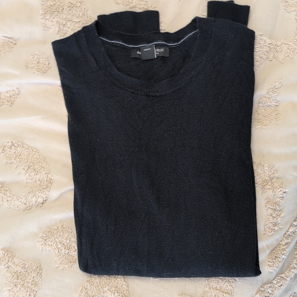 Banana Republic Luxury Blend Black Lightweight Sweater